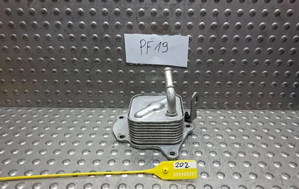 Mazda 3 III Engine oil radiator S26405387
