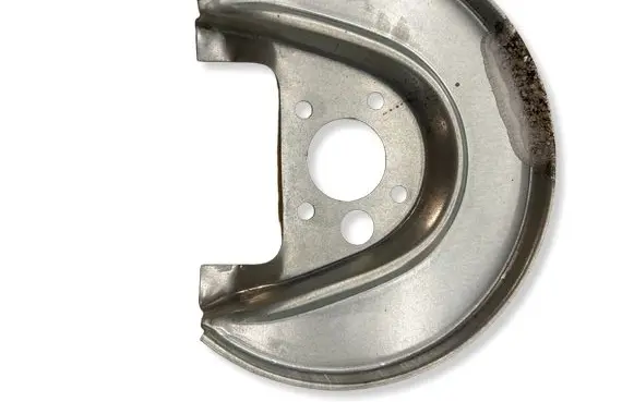 Skoda Octavia Mk1 (1U) Rear brake disc plate dust cover 5888373