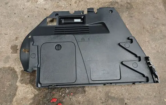 Peugeot 3008 I Trunk/boot side trim panel 9671140577