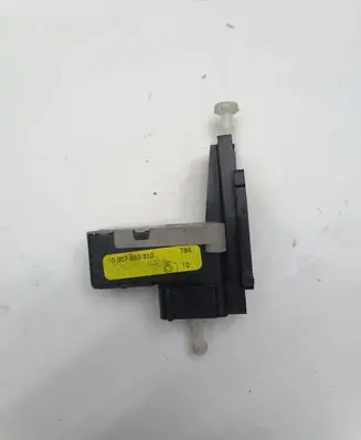 Honda Civic Headlight level adjustment motor 0307853310