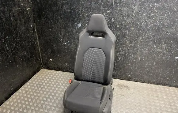 Cupra Born Front passenger seat 