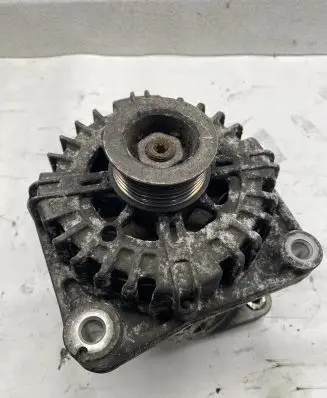 BMW X1 E84 Generator/alternator 7802261