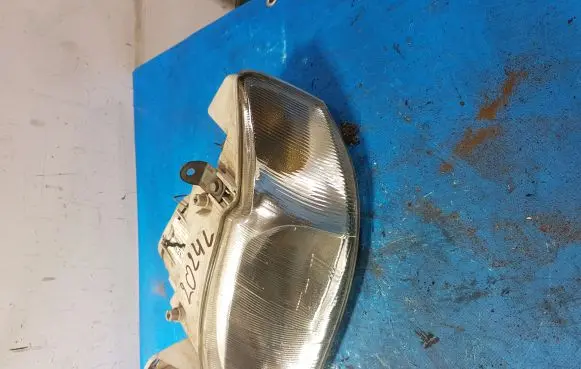 Ford Escort Headlight/headlamp