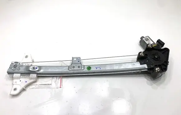 Hyundai i20 (BC3 BI3) Rear door window regulator with motor 83450Q0000