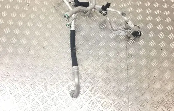 Tesla Model S Air conditioning (A/C) pipe/hose 101954400A
