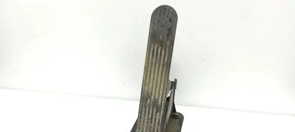 Smart ForTwo I Accelerator throttle pedal 0002245V0190000 0280752254 291105016