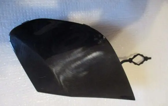 Renault Captur Front tow hook cap/cover 511802661R