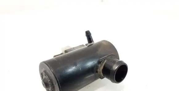 Suzuki Grand Vitara II Windscreen/windshield washer pump