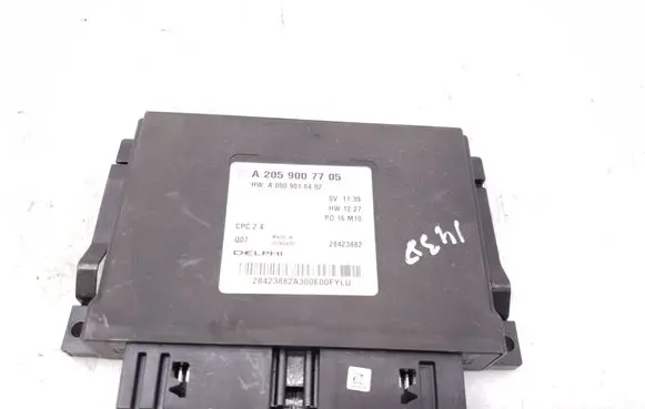 Mercedes-Benz C W205 Gearbox control unit/module A2059007705 28423882 A0009016402