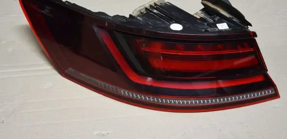 Volkswagen Arteon Rear/tail lights 3G8945207C
