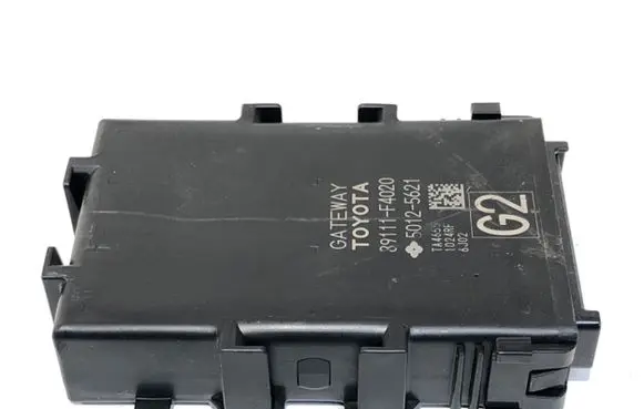 Toyota C-HR I Gateway control module 89111-F4020