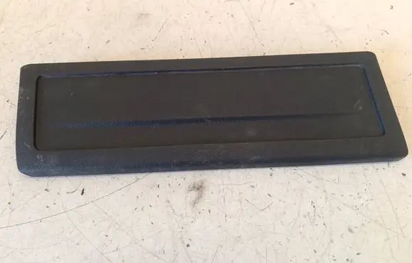 Volkswagen PASSAT B6 Other trunk/boot trim element 3C9867464