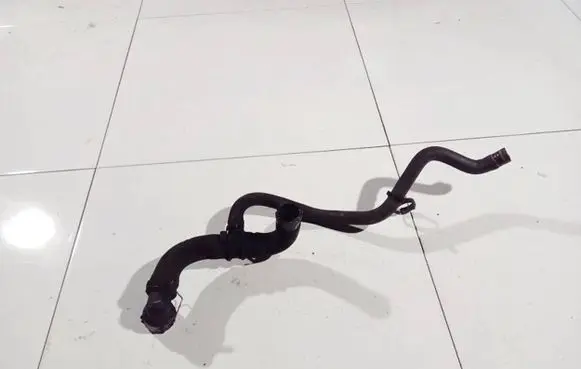Ford Ka Engine coolant pipe/hose
