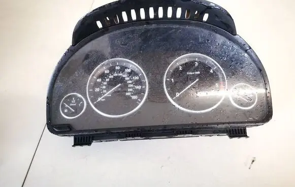 BMW 5 F10 F11 Speedometer (instrument cluster) 924934701