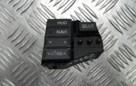 Toyota Prius (XW30) Other switches/knobs/shifts 75D800 T3652