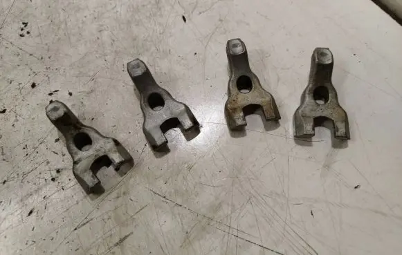 BMW 3 E90 E91 Fuel Injector clamp holder
