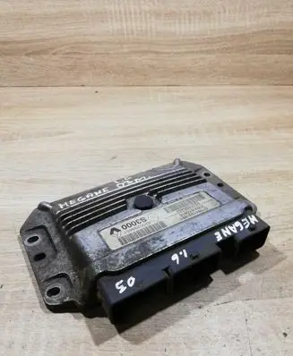 Renault Scenic II - Grand scenic II Engine control unit/module ECU 8200298457 215841533B1