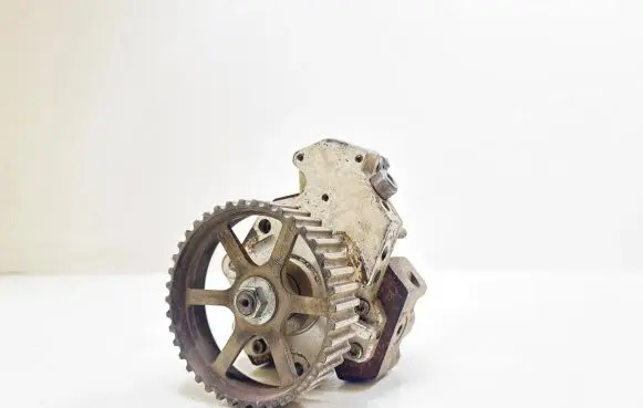 Renault Laguna II Fuel injection high pressure pump 8200108225 H037472 0445010075