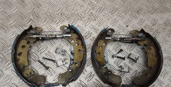 Toyota Yaris Brake pads (rear) 