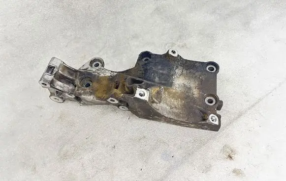 Audi A3 S3 8P Generator/alternator bracket 03G903143A