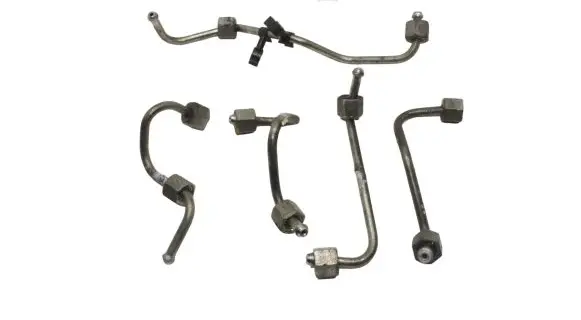 Opel Antara Fuel injector supply line/pipe 