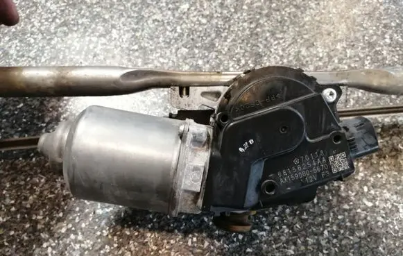 Jeep Grand Cherokee Wiper motor 1590605670