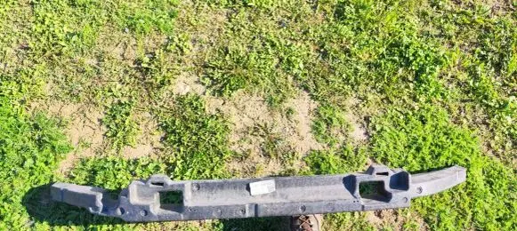 Volkswagen Touran II Front bumper 5TA807248