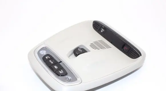Volvo S90, V90 Front seat light