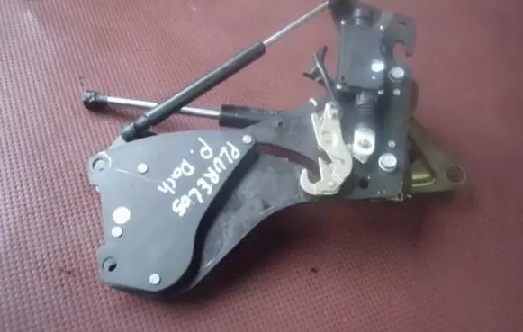 Citroen C3 Pluriel Convertible roof lock/latch 