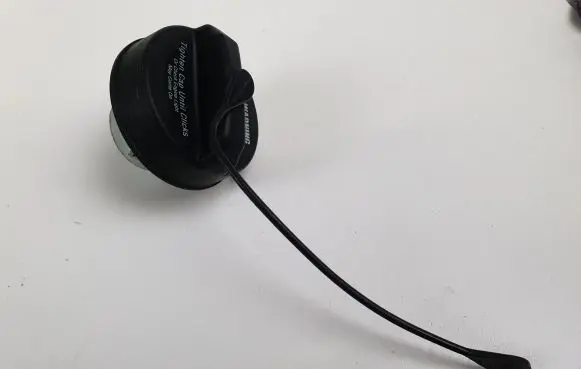 Mazda CX-7 Fuel tank filler cap 
