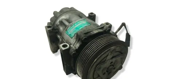 Volvo V50 Air conditioning (A/C) compressor (pump) 3M5H19D629HD
