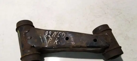 Nissan Primera Front lower control arm/wishbone 104011