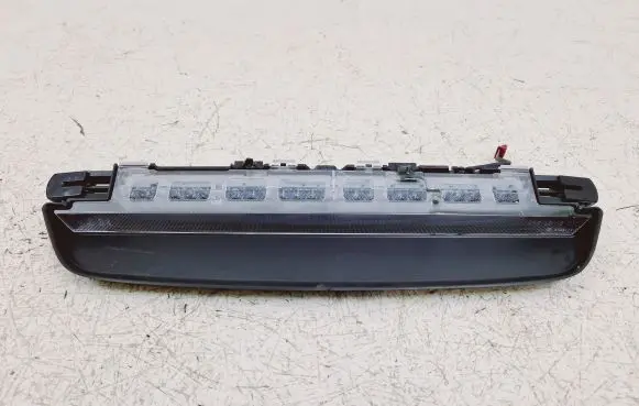 BMW 5 G30 G31 Third/center stoplight 024569902 20736052610 024568902