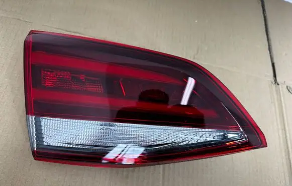 Opel Astra K Tailgate rear/tail lights