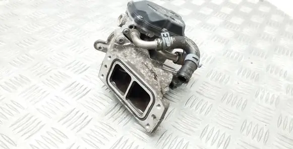 Volkswagen Golf VII Throttle valve 04L128637 04L128063N 04L121058F