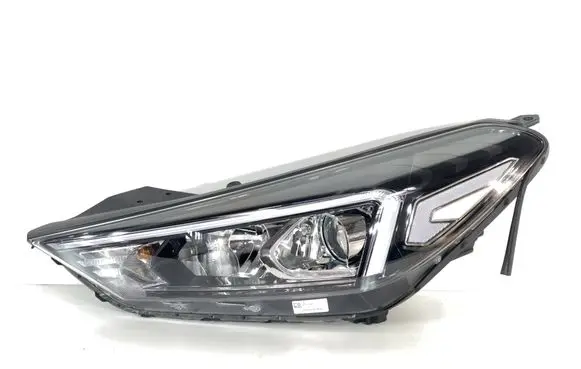 Hyundai Tucson TL Headlight/headlamp 92101D7600