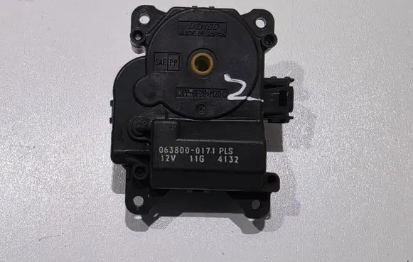 Lexus IS 220D-250-350 Air flap motor/actuator 8710630440 0638000171