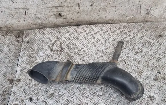 Audi Q7 4L Air intake duct part 7L6129609E