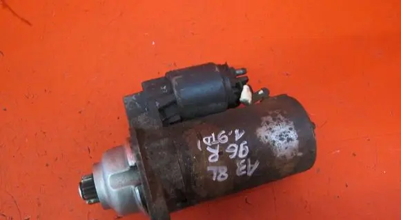 Audi A3 S3 8L Starter motor 02A911024 0001125007