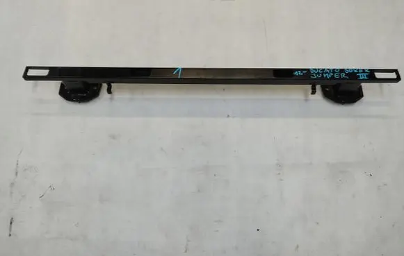 Front bumper support beam
