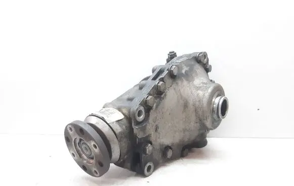 BMW 5 F10 F11 Front differential 7584517