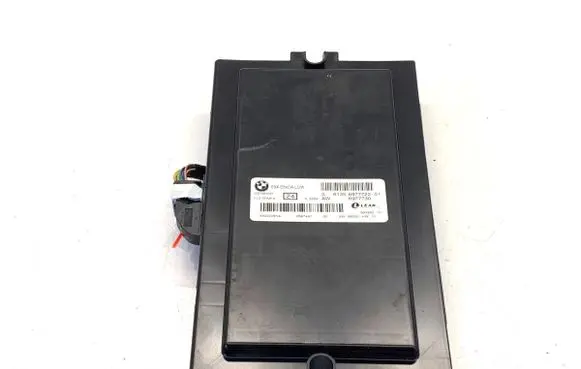 BMW 3 E90 E91 Xenon control unit/module 6977722