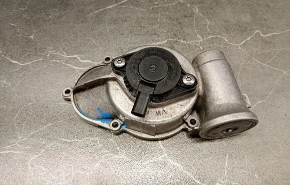 Audi A3 S3 8L Timing chain cover 04l109096
