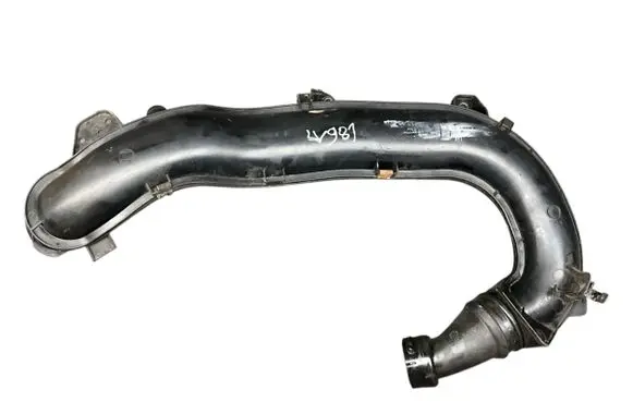 Ford Focus Intercooler hose/pipe AV619C623B
