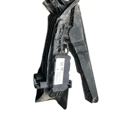 Seat Toledo III (5P) Accelerator throttle pedal 1K1721503M E11012405 6PV00889000