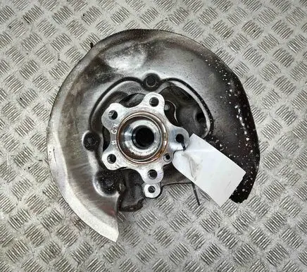 BMW 3 G20 G21 Rear wheel hub 6899303