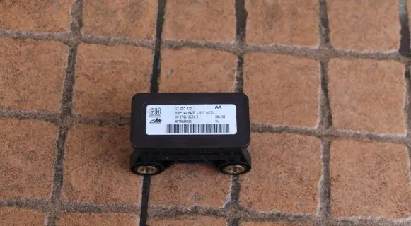 Opel Astra H ESP acceleration yaw rate sensor 13257072