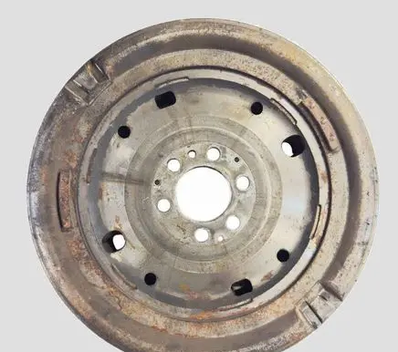 Volkswagen PASSAT B6 Dual mass flywheel 03C105266