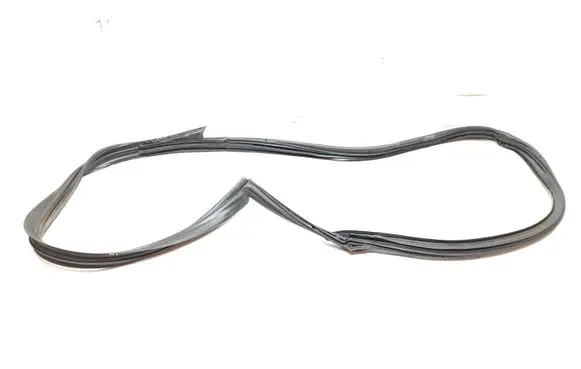 Porsche 718 Cayman 982 982c Front door rubber seal 9815370756