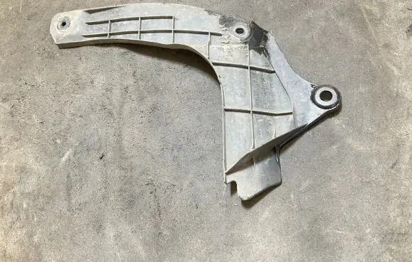 Lexus RX 450H Front mudguard 5373748060